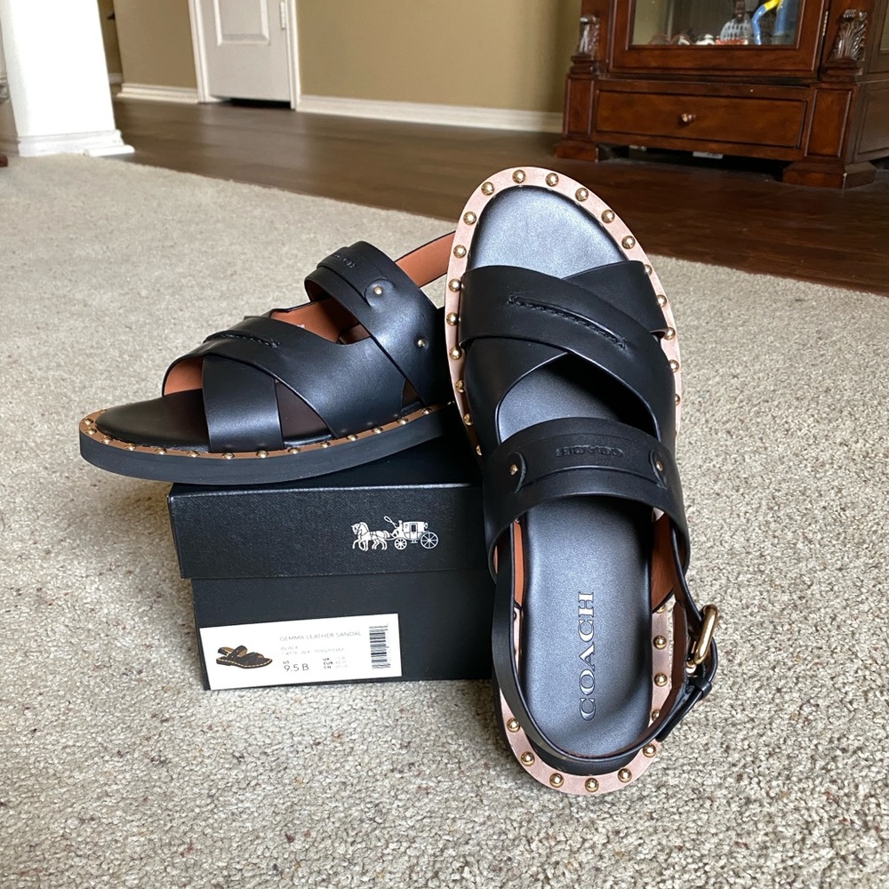 Brand New, never worn Women’s Coach Gemma Black leather Sandals, 9.5